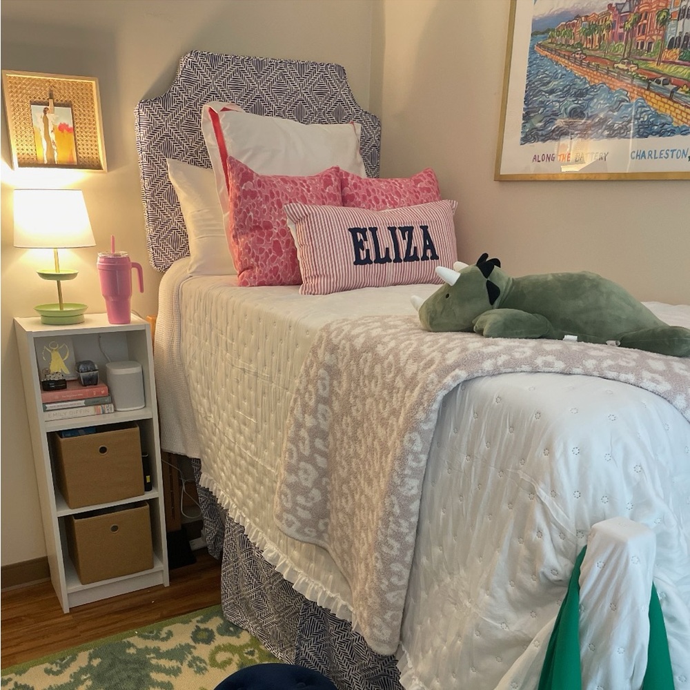 Room 422 Navy and White Headboard